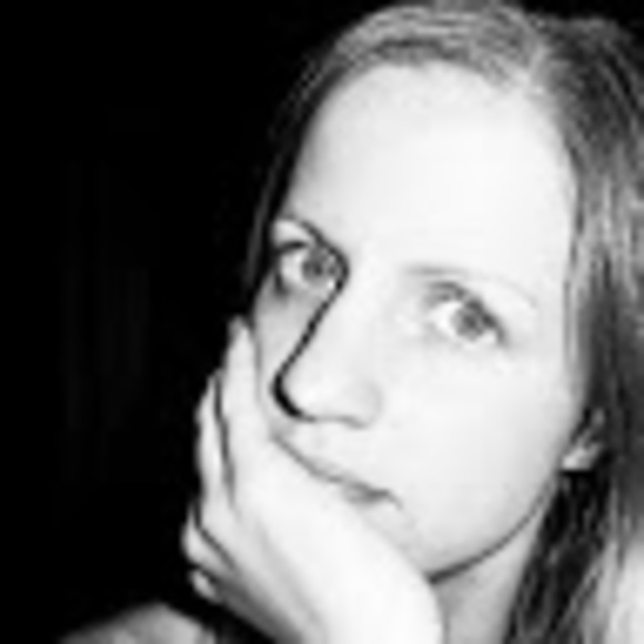 Meet your Posher, Julianna - Picture 1 of 1